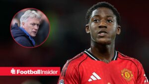 Kobbie Mainoo 37 of Manchester United applauds the fans at the end of the Premier League match between Manchester United and Bournemouth at Old Trafford, Manchester, England on 15 December 2025 / David Moyes on the touchline