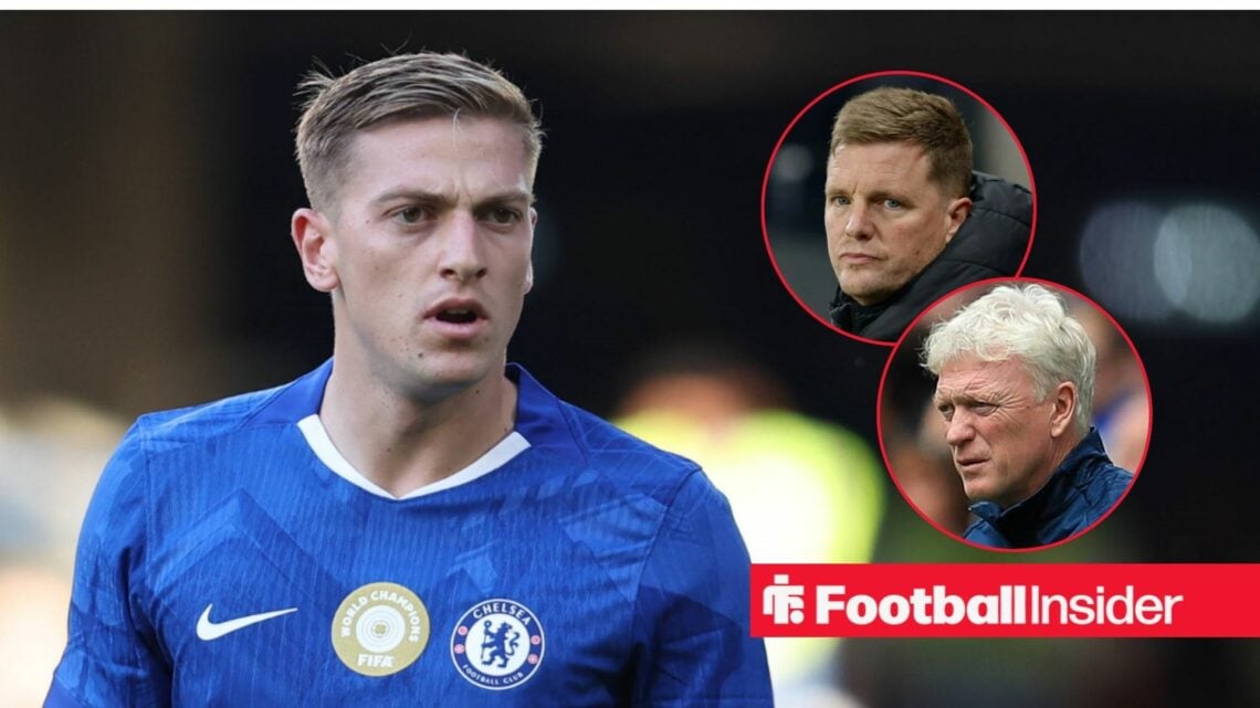 Liam Delap in action for Chelsea, with Eddie Howe and David Moyes in circular insets