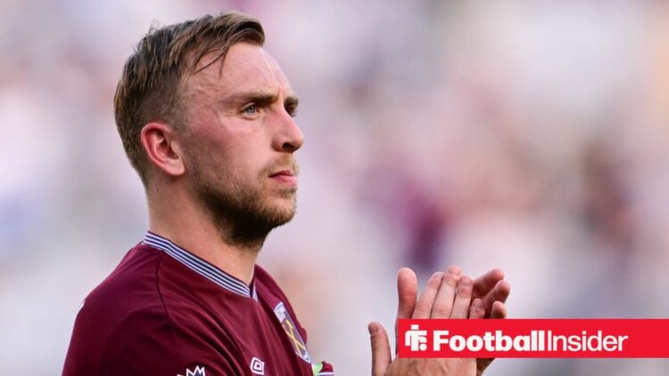 West Ham winger Jarrod Bowen claps